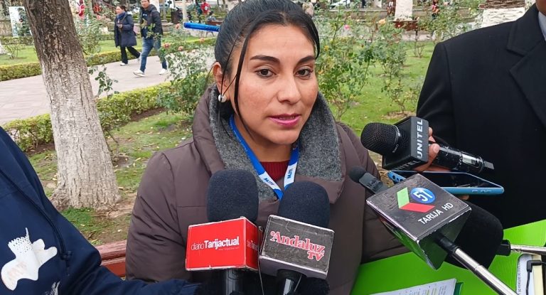 2-Silvia-Palacios-responsable-de-defensa-al-consumidor-en-Tarija