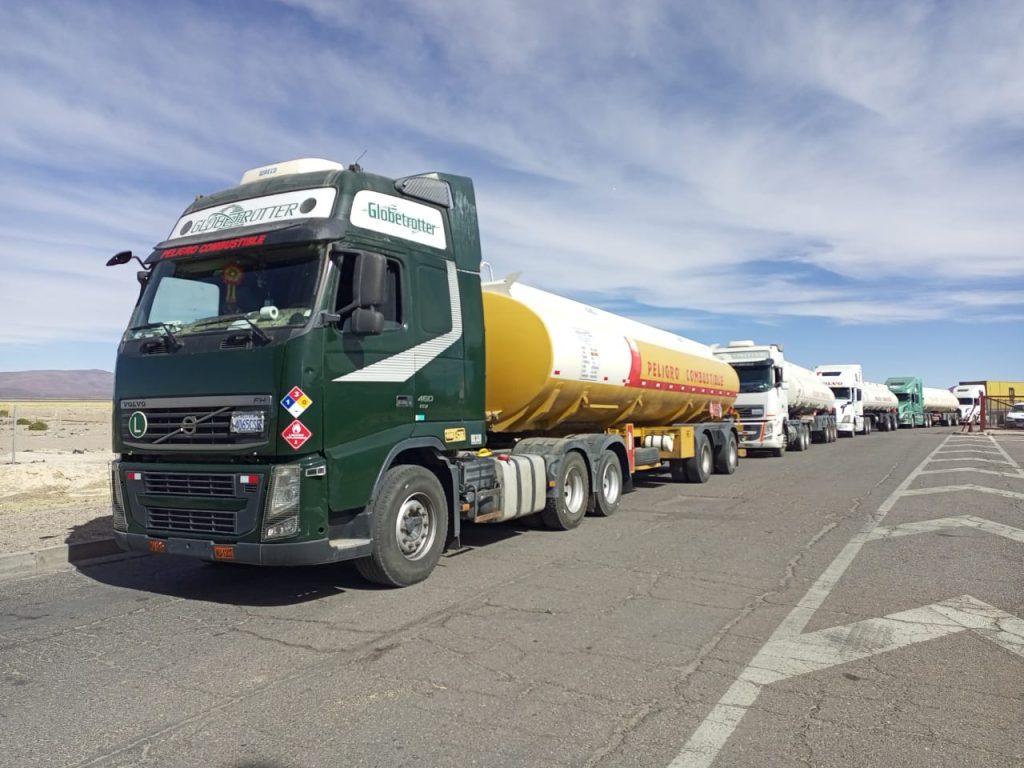 camiones-cisternas-diesel-gasolina